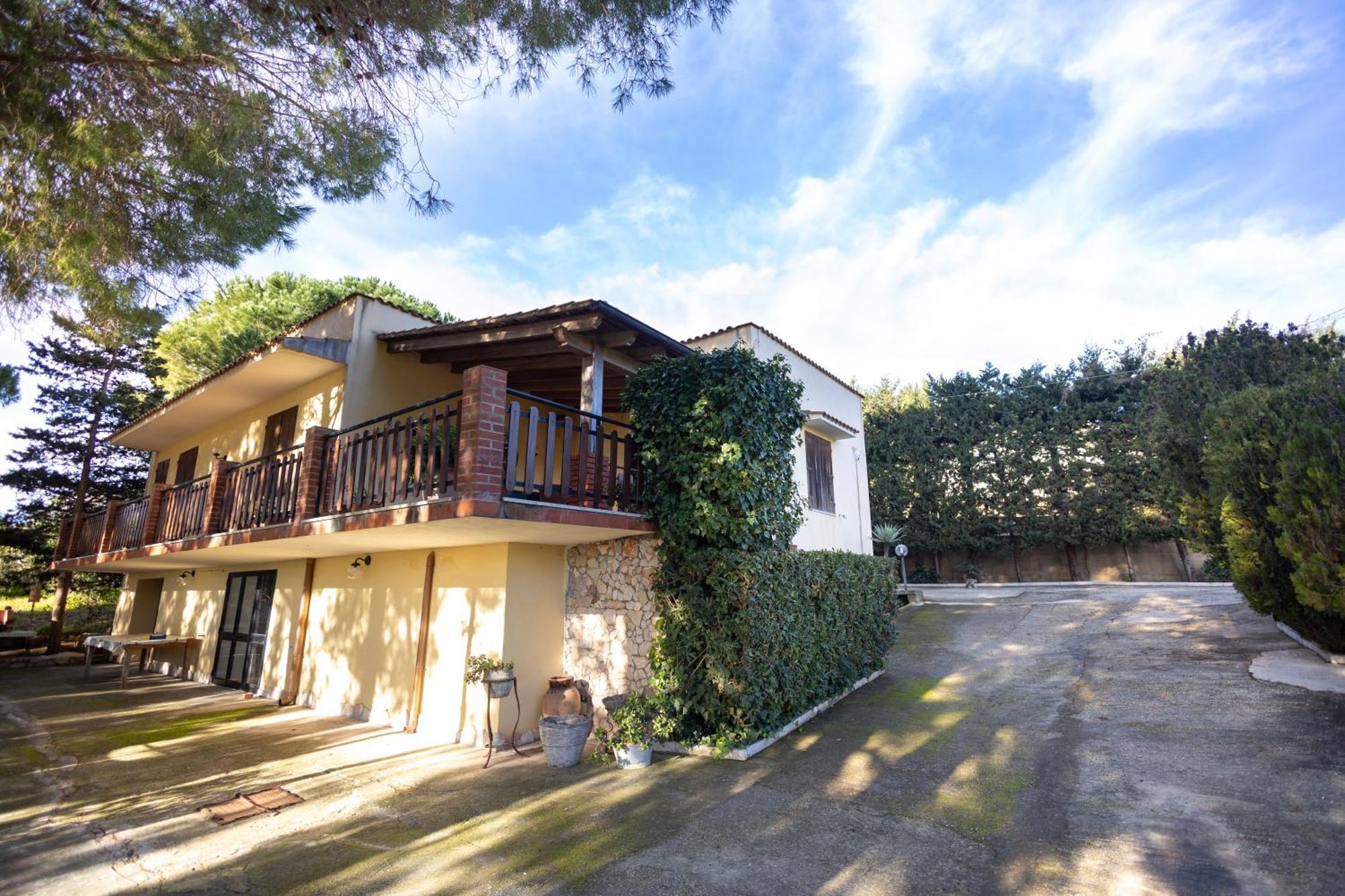 Villa Casa Caronia Valderice Exterior foto